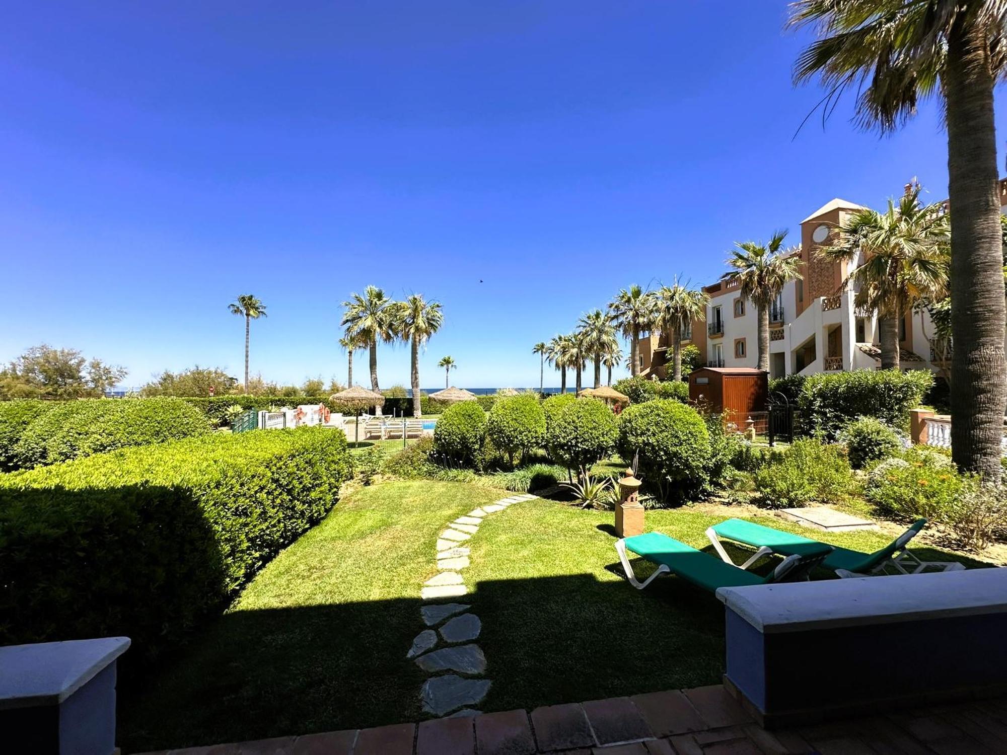 Appartement La Perla De Marakech à Estepona Extérieur photo