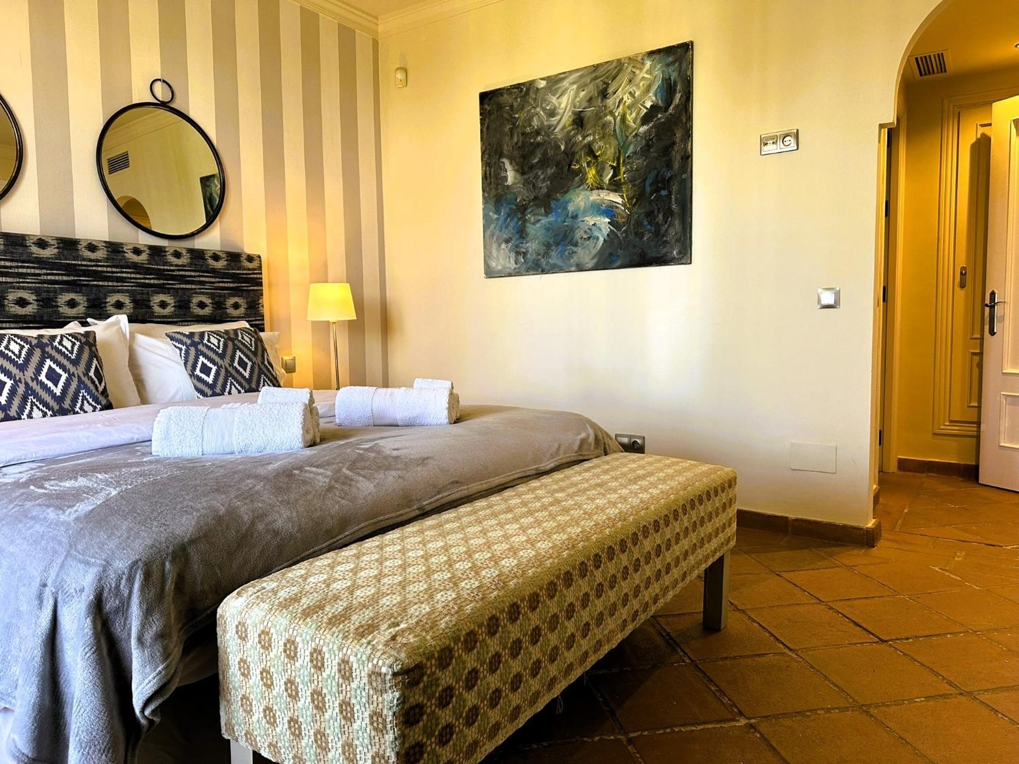 Appartement La Perla De Marakech à Estepona Extérieur photo